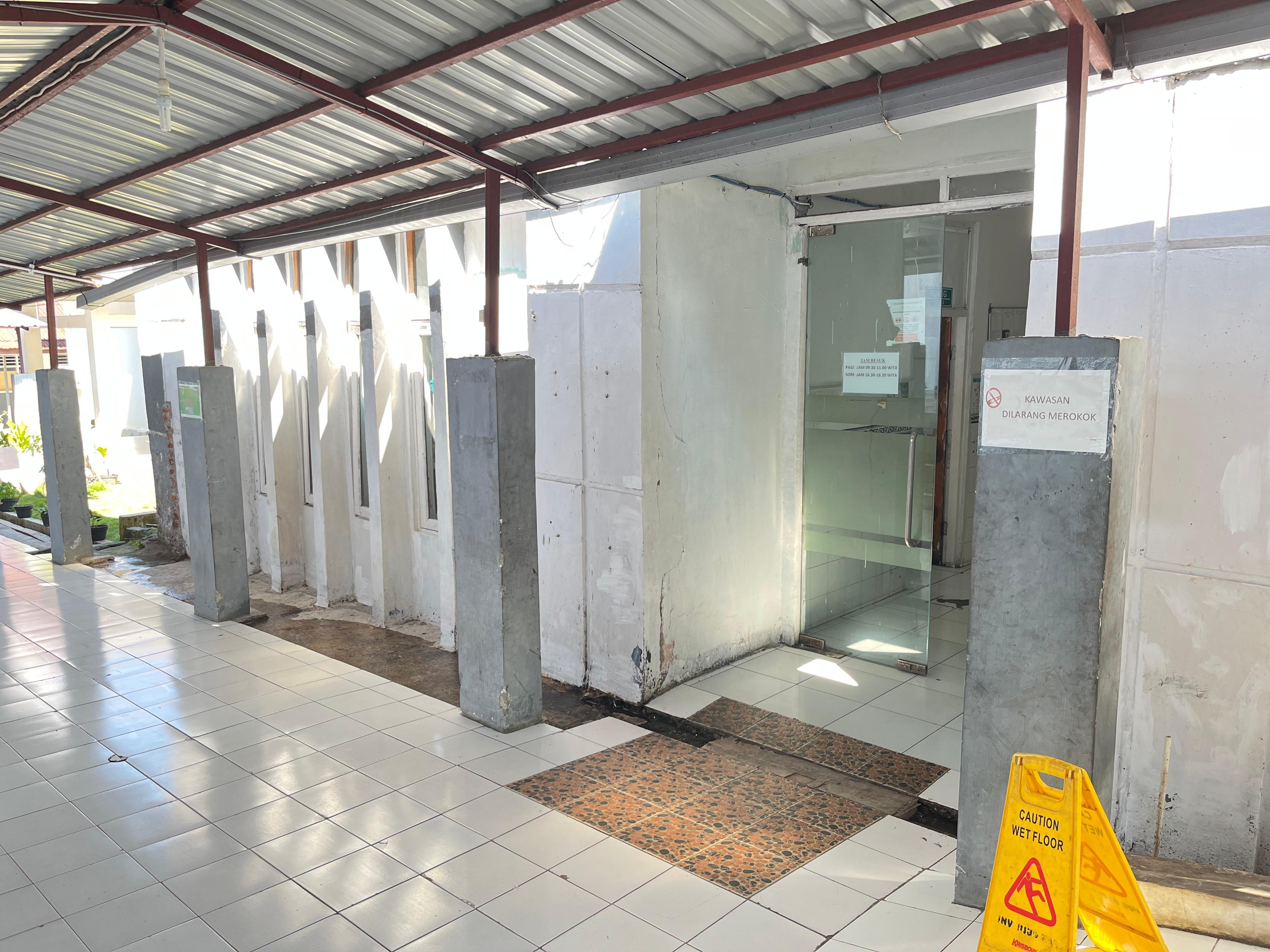 Ruang Perawatan Penyakit Infeksi 02